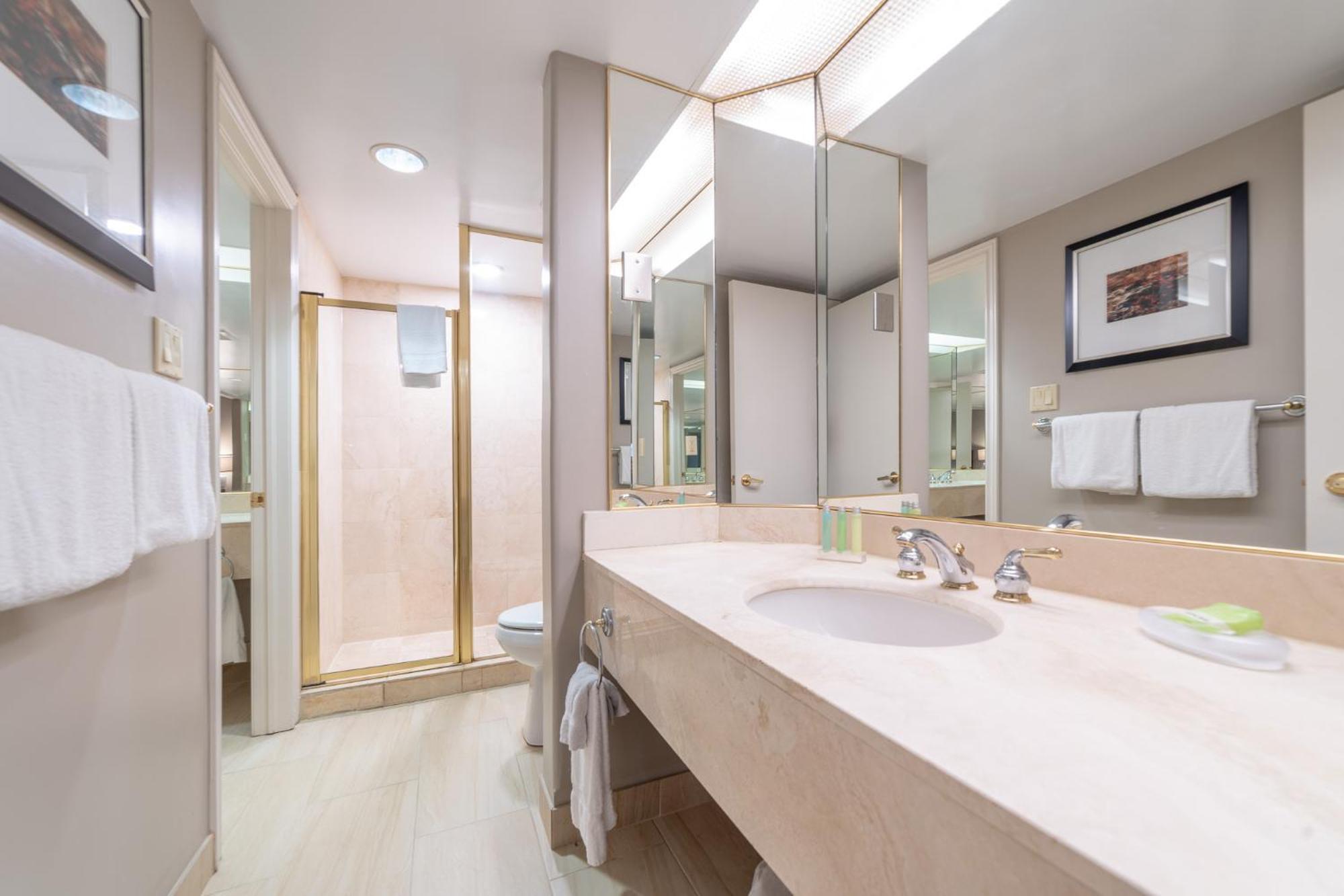 Horseshoe Valley Suites - The Azure Shanty Bay 외부 사진