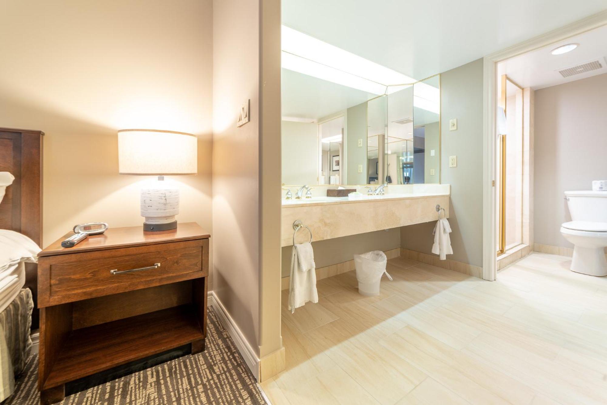 Horseshoe Valley Suites - The Azure Shanty Bay 외부 사진