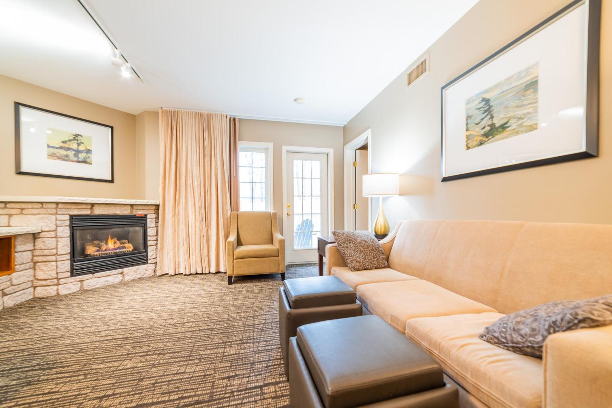 Horseshoe Valley Suites - The Azure Shanty Bay 외부 사진